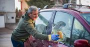 Myjesz auto pod domem? W takich sytuacjach możesz dostać mandat
