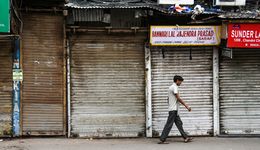 Rupia indyjska przebija psychologiczną barierę. Tyle trzeba płacić za dolara