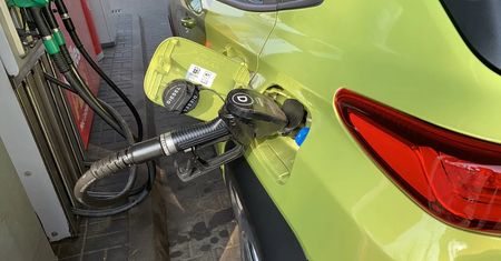 Tak wzrosły ceny paliw w 2022 roku. Odczuliśmy to znacznie bardziej niż Niemcy