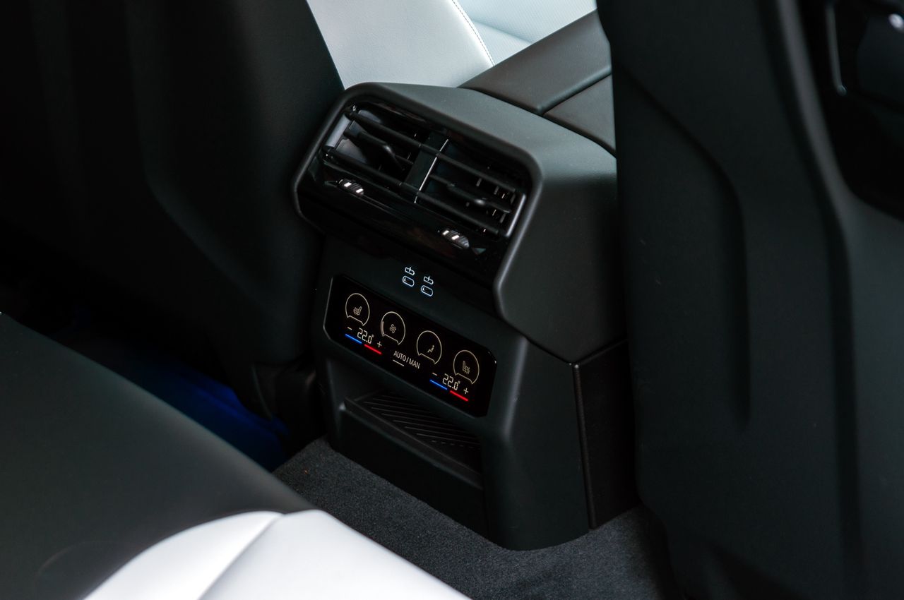 BMW M5 (G90)