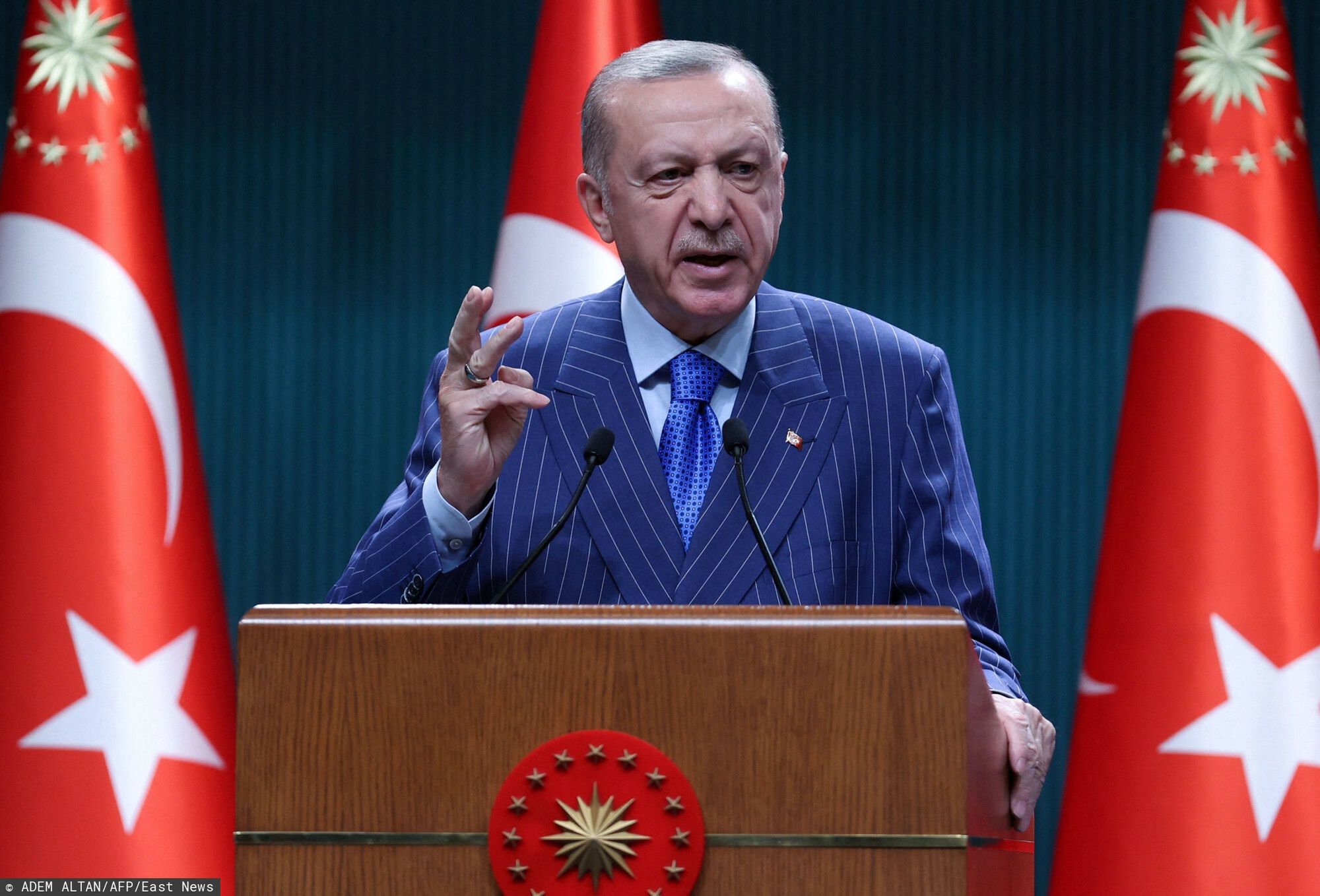 arch50Turkish President Recep Tayyip Erdogan speaks during a press conference after a cabinet meeting at the Presidential Complex in Ankara on May 9, 2022. (Photo by Adem ALTAN / AFP)ADEM ALTAN