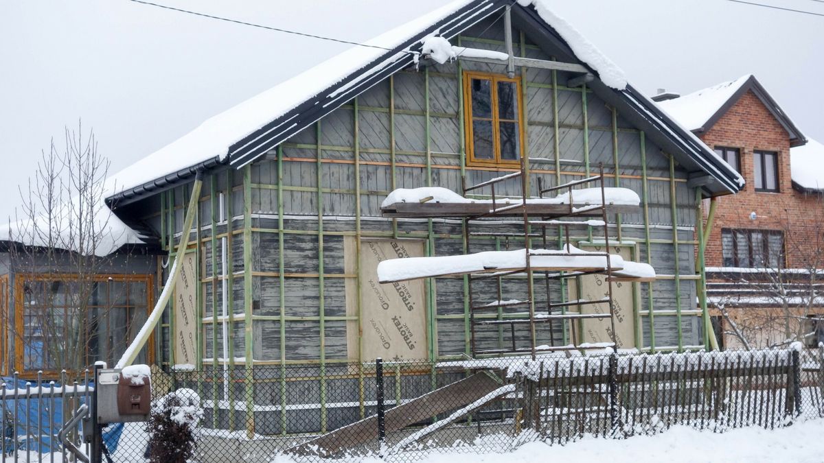 reporter_baza_2022-12
23.12.2022 Lodz. Ocieplanie, docieplanie domu. Fot. Piotr Kamionka/REPORTER
Piotr Kamionka/REPORTER