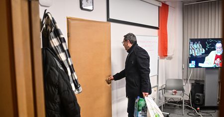 Donos do prokuratury. KRRiT dementuje doniesienia ws. Adamczyka