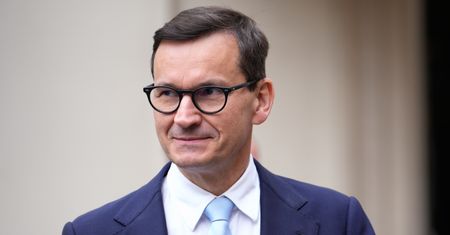 Nowy sondaż. Morawiecki najlepszym kandydatem PiS na premiera