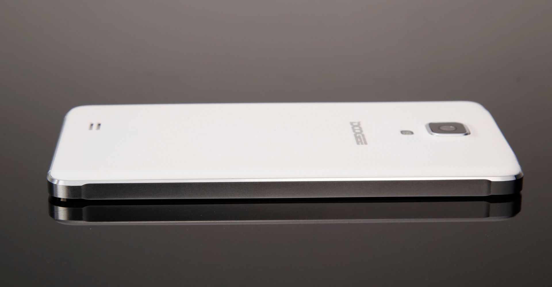 Doogee DG750 Iron Bone to metalowy smartfon za 549 złotych 6