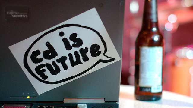 Jak często korzystasz z napędu optycznego w swoim komputerze? [ankieta] 1