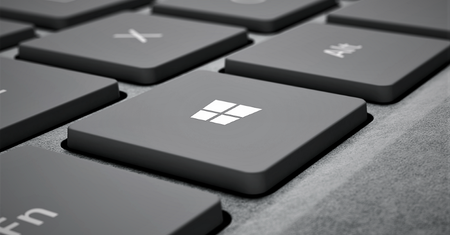 Eksplorator Windows wreszcie z ciemnym motywem – efekt daleki od oczekiwań
