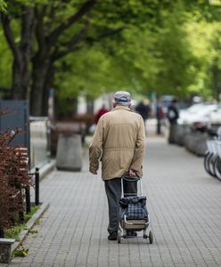 Głodowe emerytury. Pobiera je coraz więcej Polaków