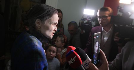 Co zeznała kobieta zaatakowana przez Grzegorza Brauna? ''Celowo zaatakował mnie gaśnicą''