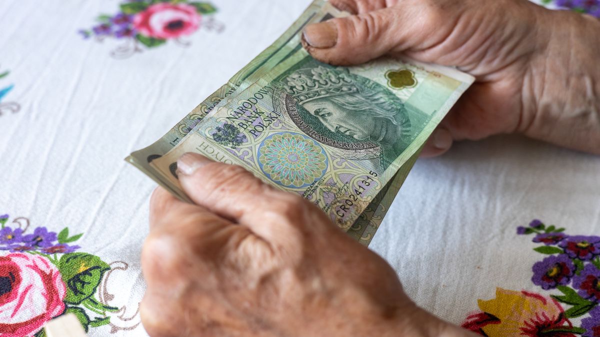 Seniorzy w ten sposób mogą zaoszczędzić - zdjęcie ilustracyjne