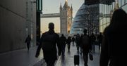 Brytyjski rynek pracy zwalnia. Płace jednak nadal rosną