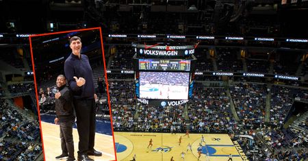 Tak dziś wygląda gwiazda "Kosmicznego meczu". To najniższy koszykarz w historii NBA