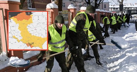 Pół metra śniegu i silny mróz. WOT w stanie gotowości