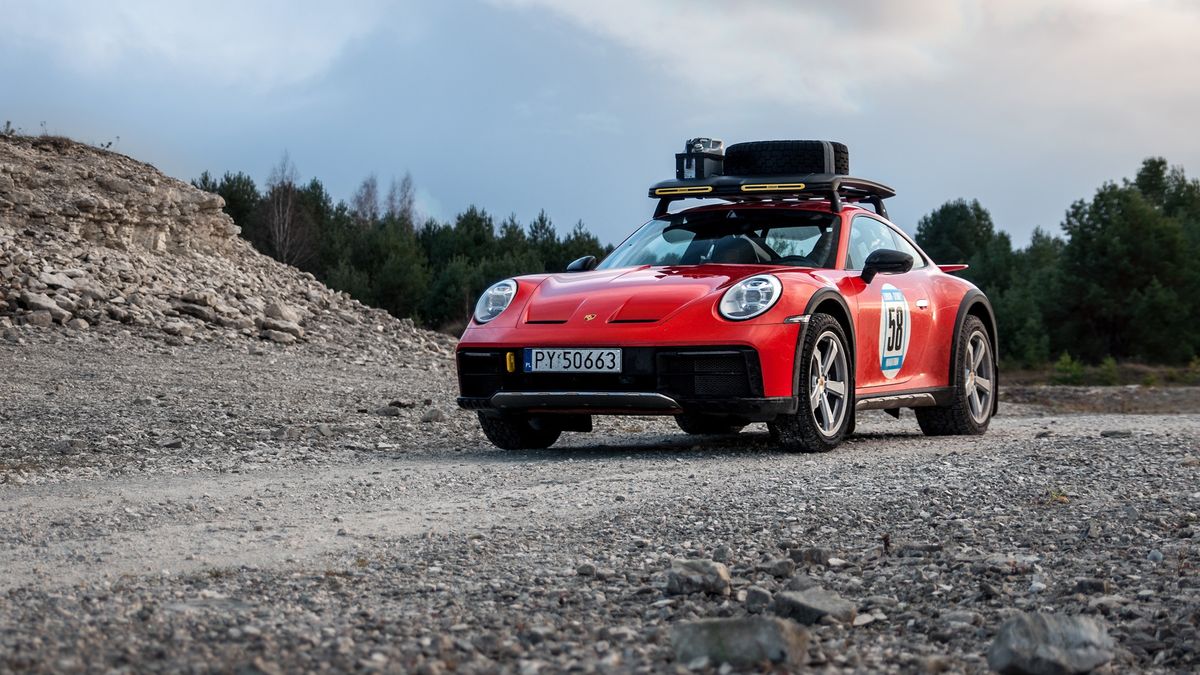 Porsche 911 Dakar RED58 Special