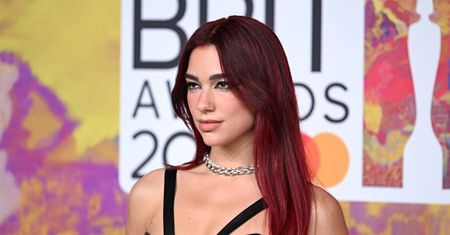 Dua Lipa zachwala książkę Polaka. Ale o Polsce nie ma najlepszego zdania