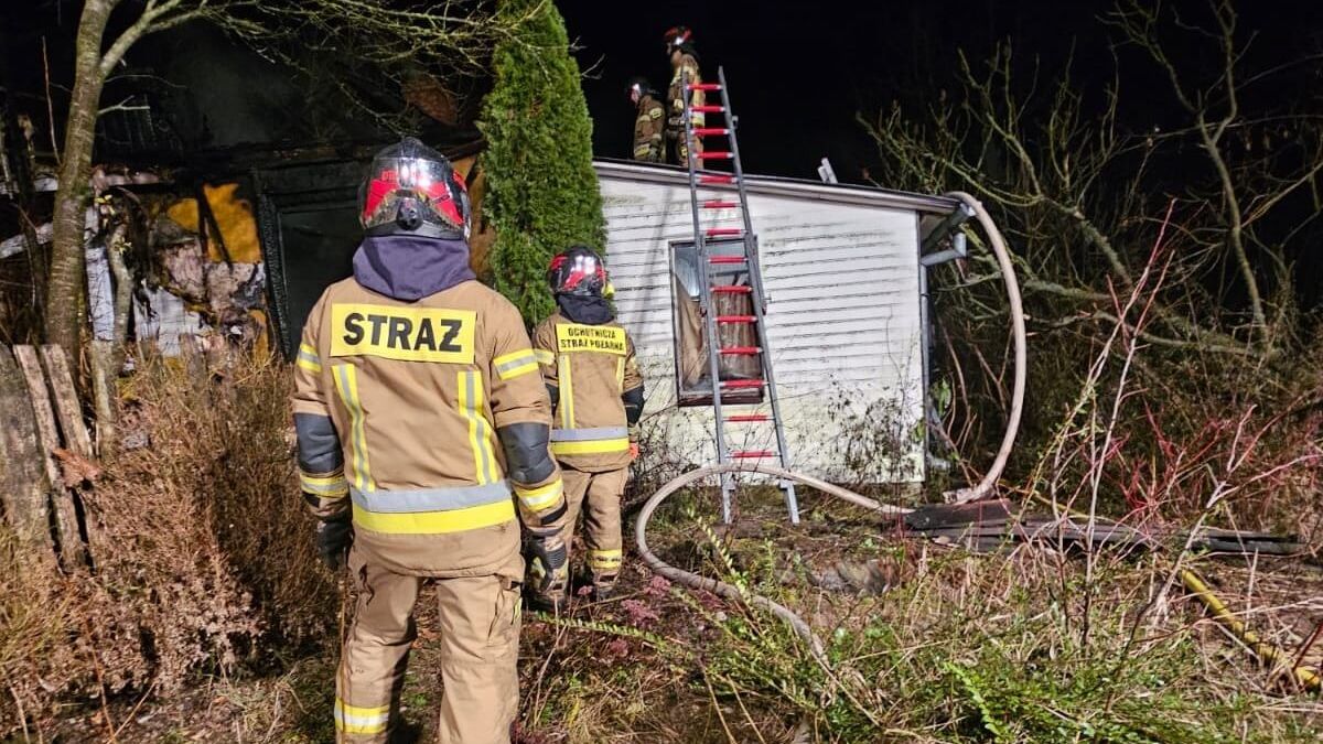 Pożar domu w miejscowości Teklin, gmina Krzczonów