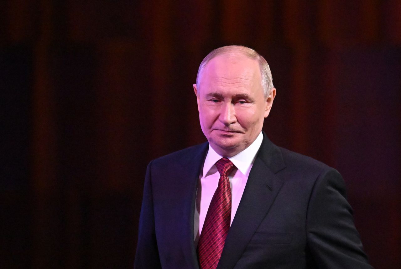 Wyzwanie dla NATO. Politolog: Putin otwiera "drugi front" w Europie