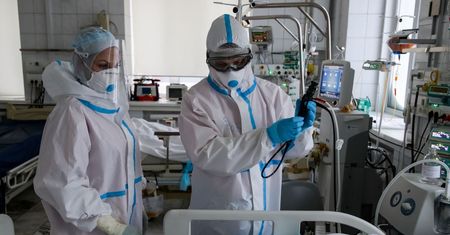 Przebadali mózgi zmarłych na COVID i coś odkryli. Naukowcy alarmują