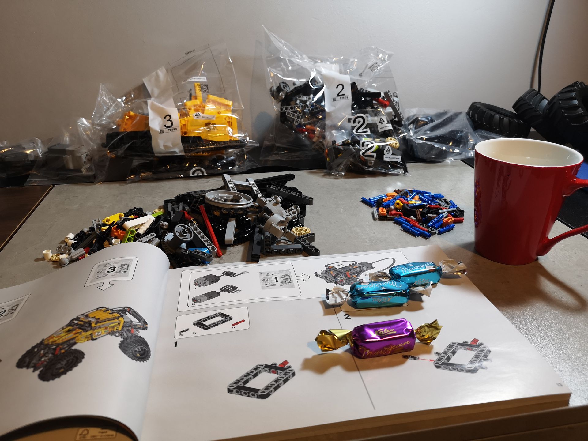 Recenzja LEGO Technic 42099: samochód terenowy sterowany smartfonem 10