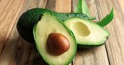 Sprawdzone sposoby na niedojrzałe awokado