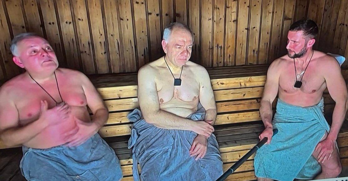 Jacek Sasin w saunie