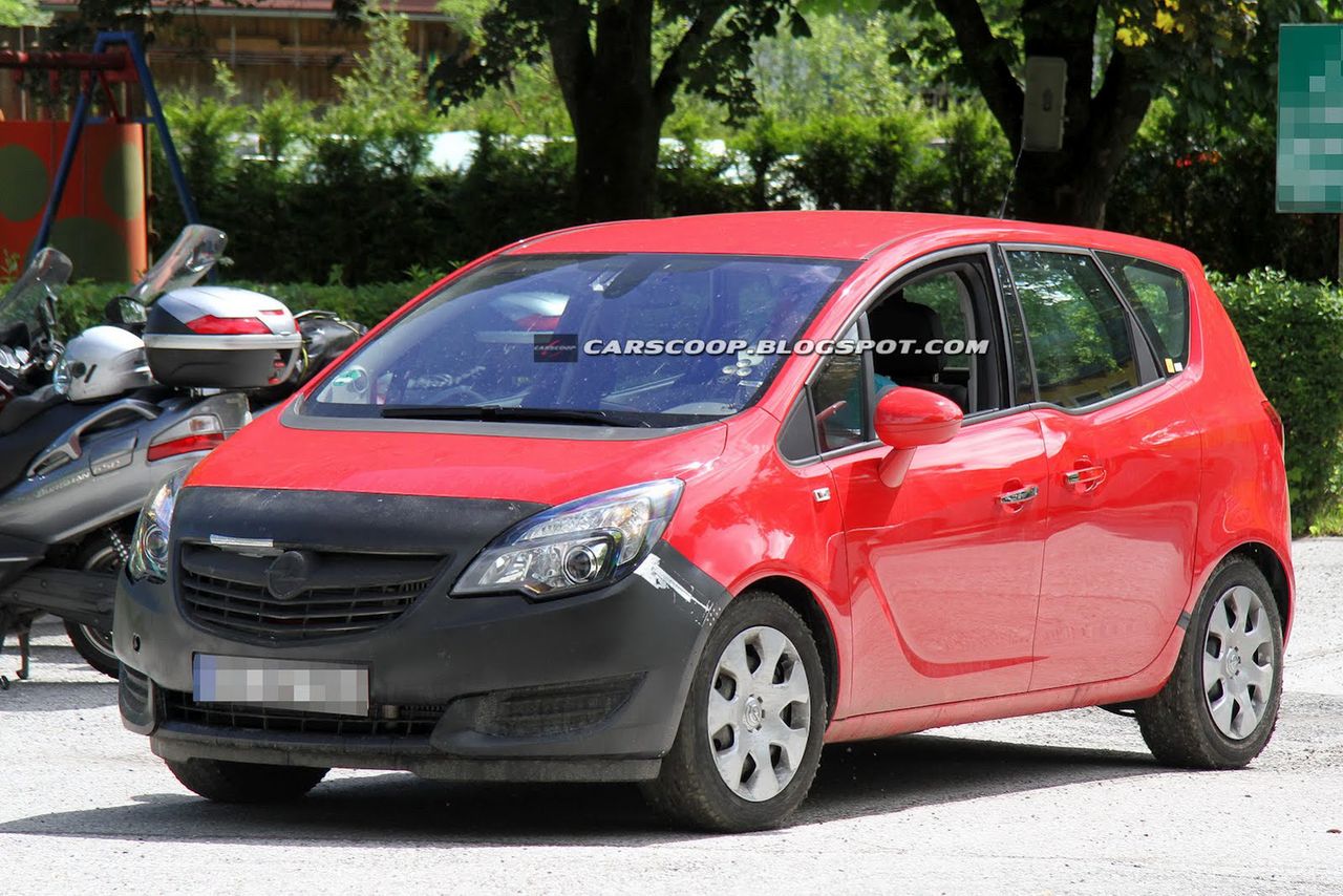 Opel Meriva zapatrzył się na Astrę - facelifting na horyzoncie