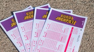 Polak wygrał miliony w Eurojackpot. Oto gdzie kupił zakład