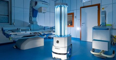 Wrocław. Powstał robot do walki z koronawirusem. Jest już wykorzystywany w szpitalu
