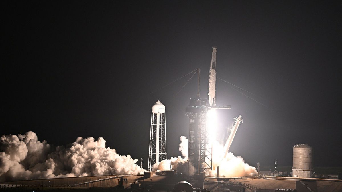 Rakieta Falcon 9 SpaceX wystartowała