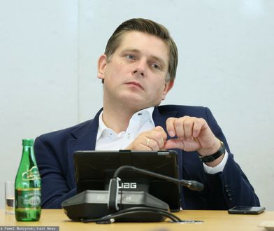 Poseł PiS uderzył w Grodzkiego na antenie TVP. "Potrafi zeszmacić wszystko"