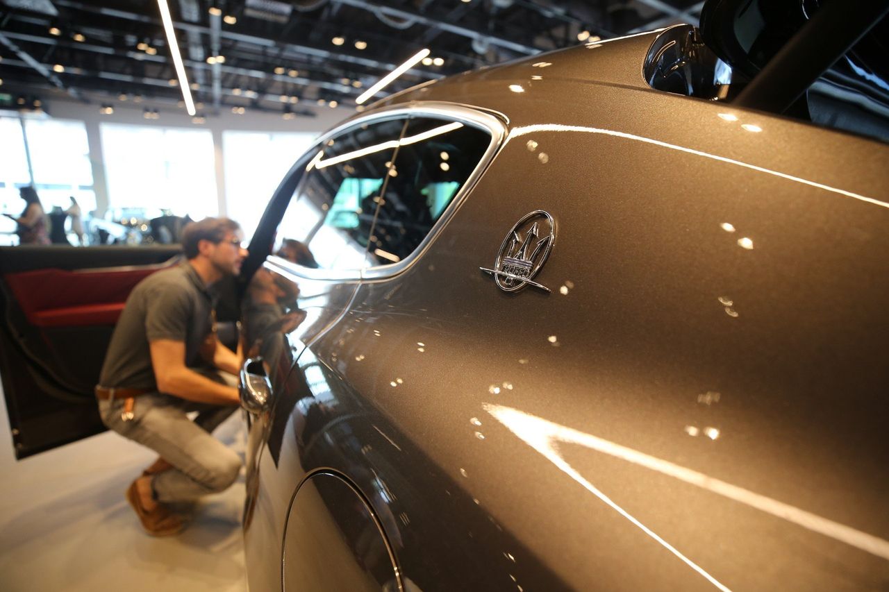 Ekskluzywny import, tanie rozczarowanie. Luksusowe auta pełne ukrytych wad