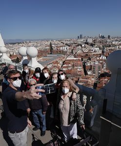 Europa się otwiera. Po części tylko dla zaszczepionych