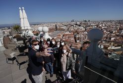 Europa się otwiera. Po części tylko dla zaszczepionych