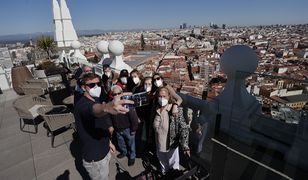 Europa się otwiera. Po części tylko dla zaszczepionych