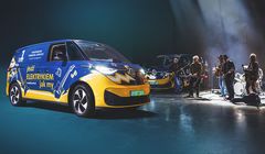 Elektryczne Gitary śpiewają „Jedź elektrykiem jak my!" w reklamie Volkswagena