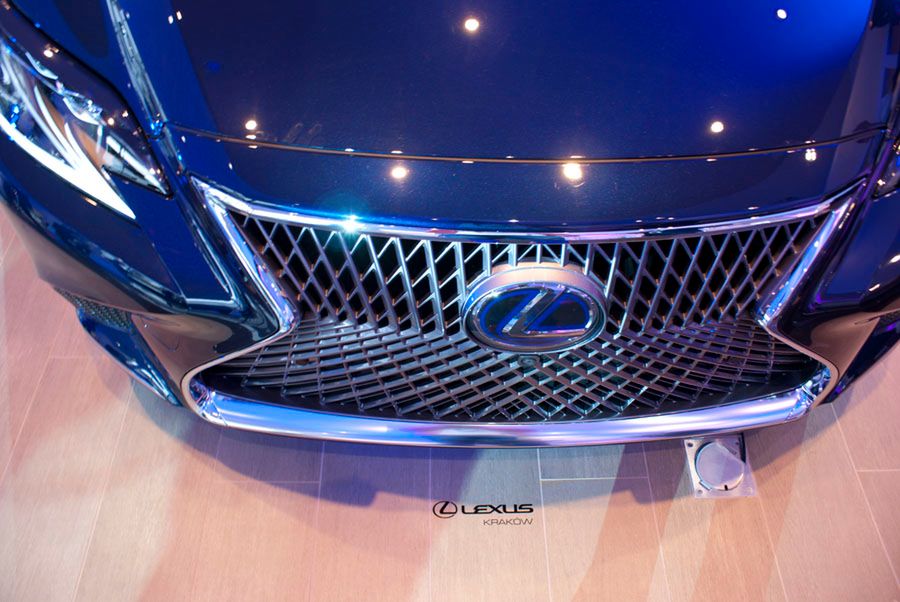 Lexus LS 500h