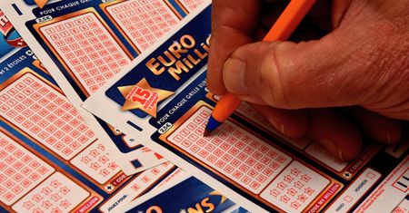 Rekordowa wygrana w EuroMillions. Tyle zgarnął szczęśliwiec