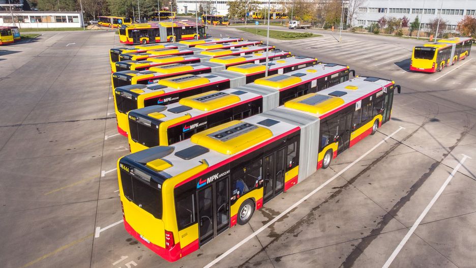 autobus zajezdnia