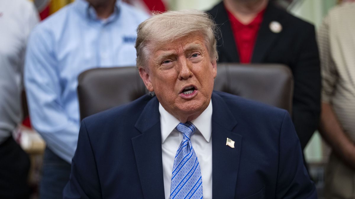"Korupcja o historycznych proporcjach". Trump zszokował nową decyzją