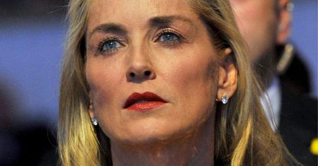 Sharon Stone jest zrozpaczona. Prosi wszystkich o modlitwę