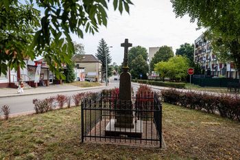 Białystok: Osiedlowe drogi krzyżowe. Takie krzyże nie tylko na wsiach