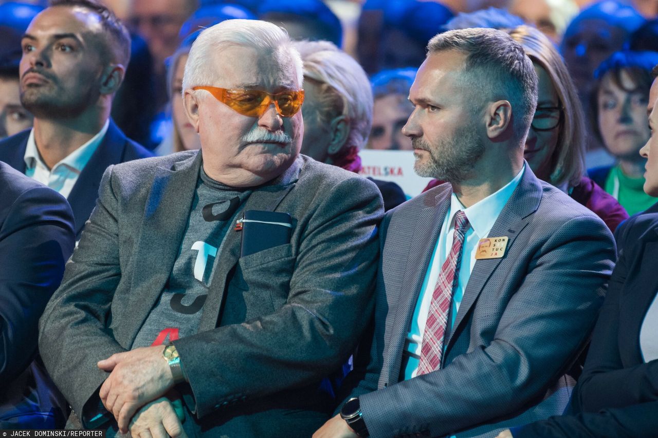 Lech Wałęsa po operacji. Były prezydent zabrał głos. Na zdjęciu z synem Jarosławem