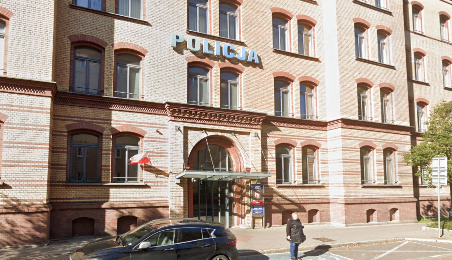 Policjant wpadł w pułapkę. Myślał, że rozmawia z 14-latką