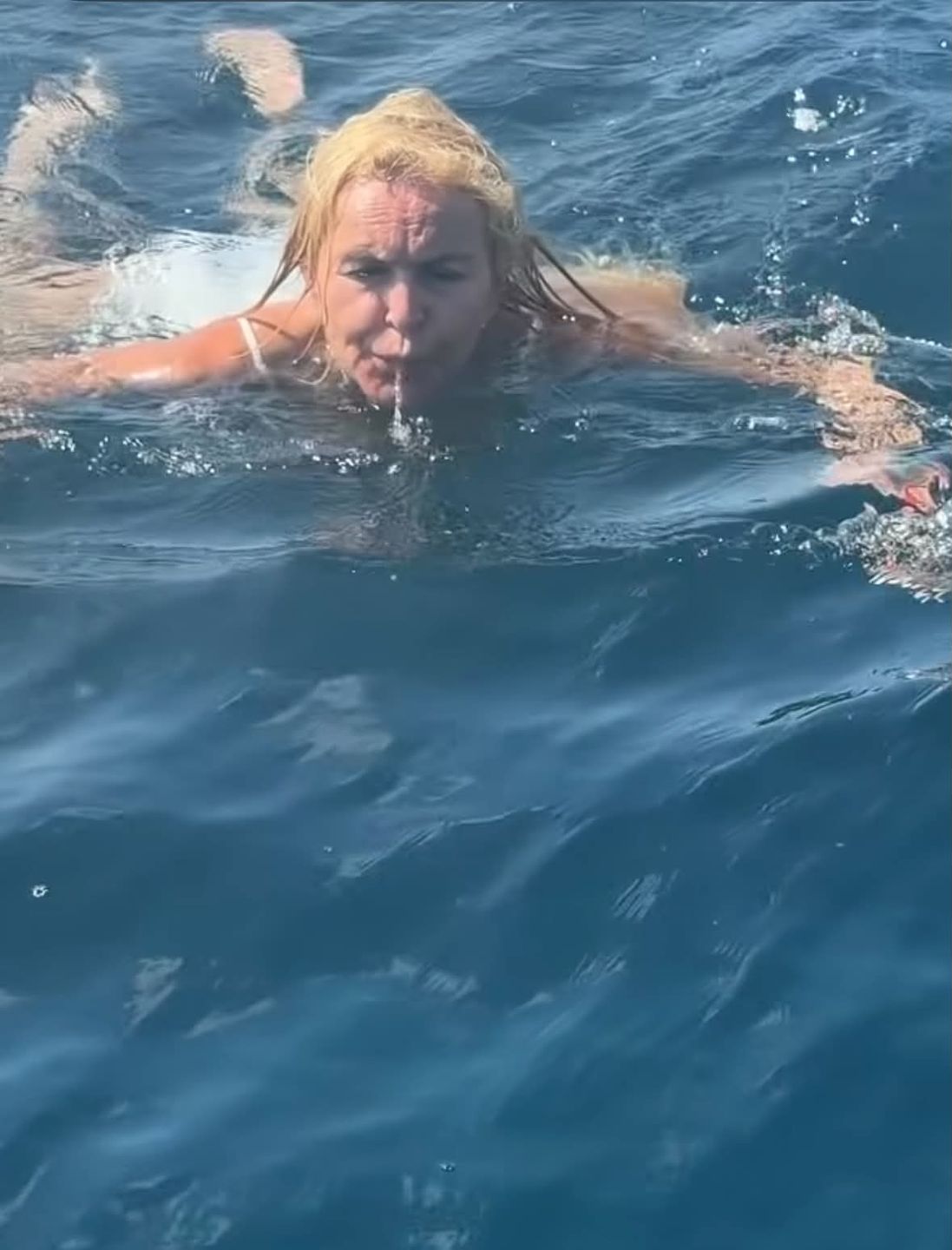 Monika Olejnik uskutecznia aktywny wypoczynek na wakacjach