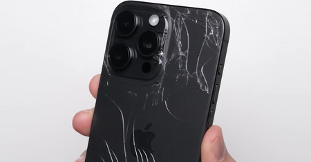 2:0 dla aluminium. Tytanowy iPhone 15 Pro dostaje baty w testach wytrzymałościowych