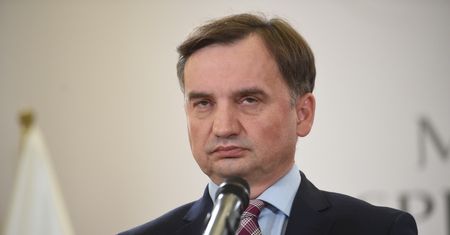 Prewencyjna konfiskata majątku. Ziobro forsuje projekt, mimo apelu przedsiębiorców