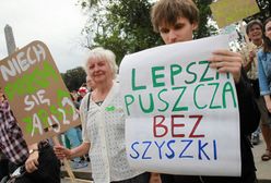 Warszawski marsz dla Puszczy Białowieskiej. Kierują się w stronę ministerstwa