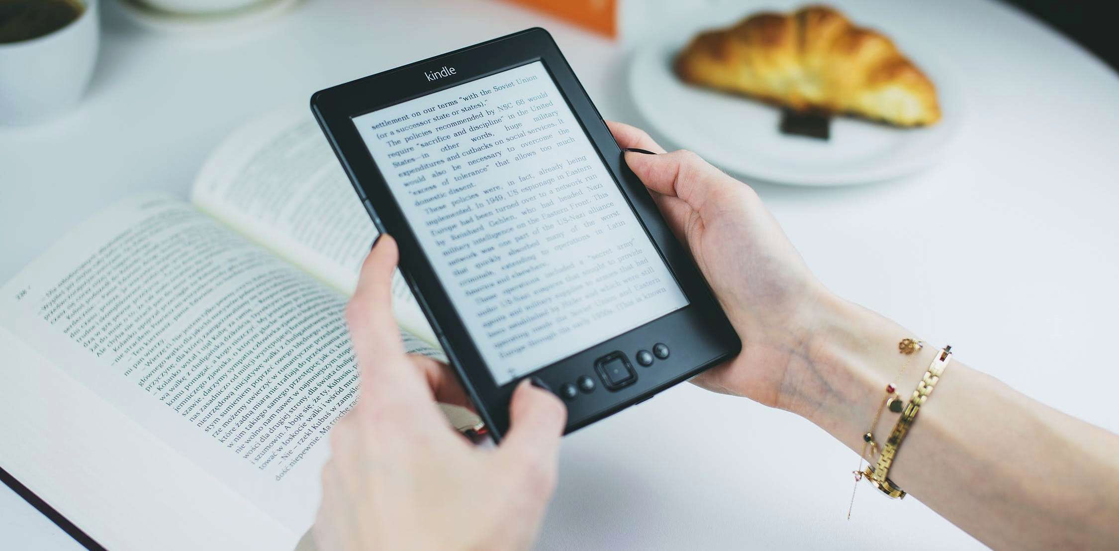 Jaki czytnik e-booków wybrać? Kindle, Pocketbook czy inny -  podpowiadamy 4