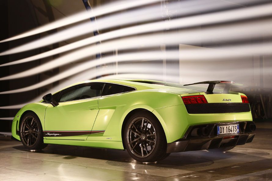 Lamborghini-Gallardo-LP-570-4-Superleggera