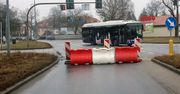 Legnica: Ulica Zamiejska i część Nowodworskiej są nieprzejezdne, aktualne zdjęcia